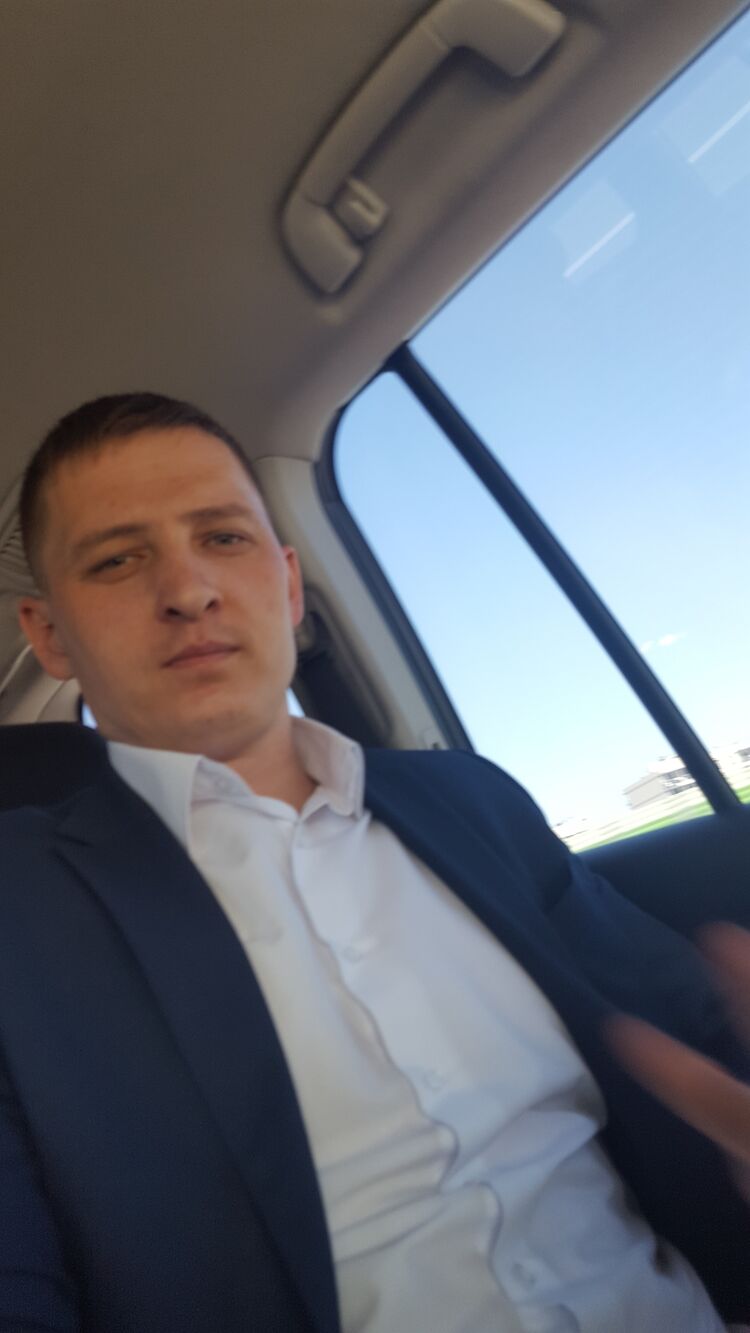  36757828  Djoker, 35 ,    