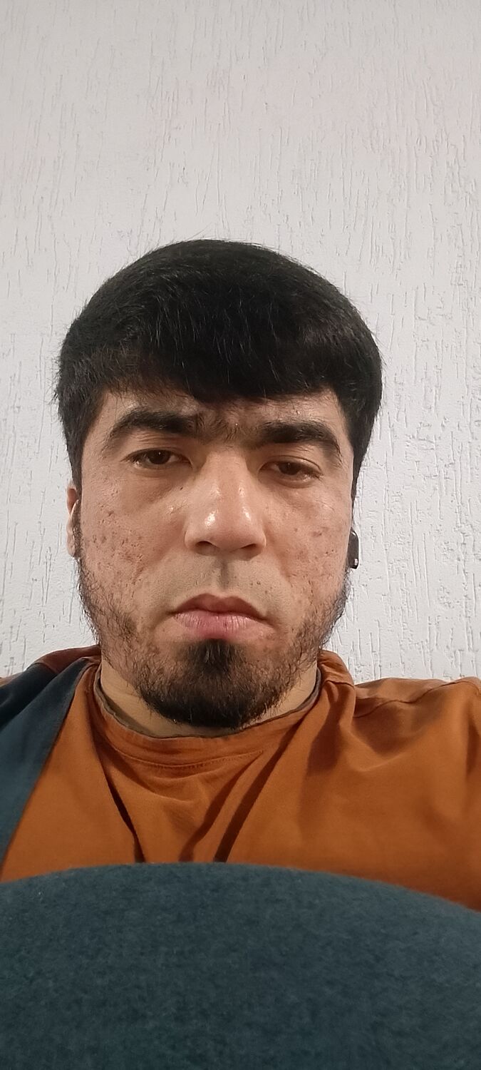  47923978  , 24 ,    