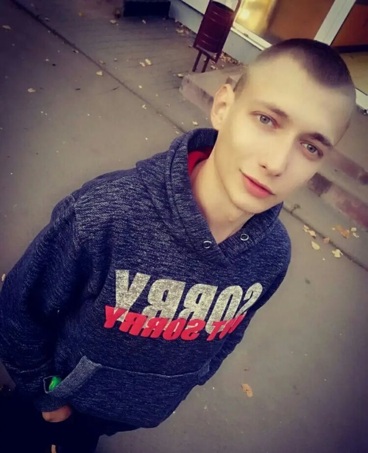  48141888  , 27 ,    