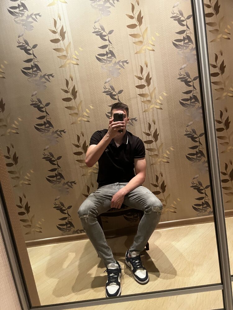  40534088  Hleb, 25 ,    Tychy