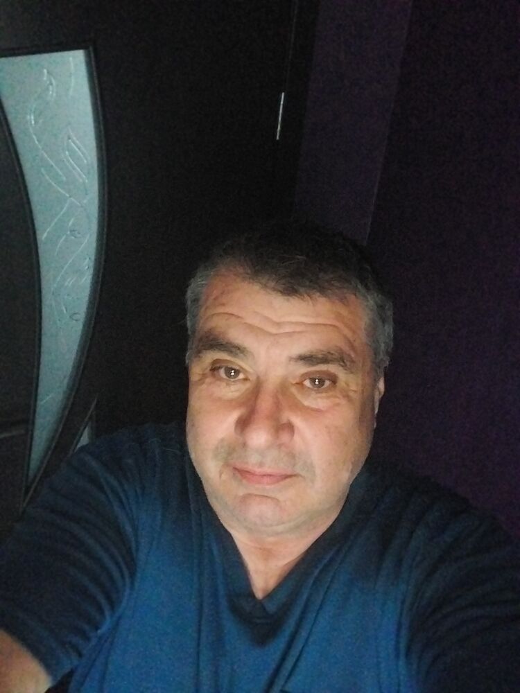  40456678  , 68 ,    