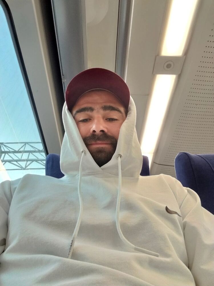  49800828  , 32 ,    