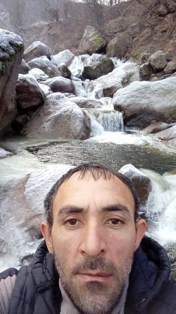  53521888  Torgom, 40 ,    