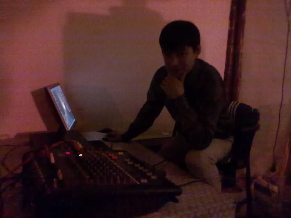  5720738  Almas, 42 ,    