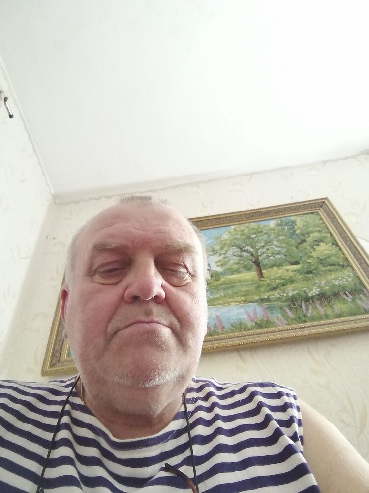  45809538  Jnek, 61 ,    