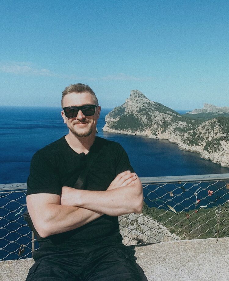 ���� 54580368 ������� ����, 37 ���, ���� ���������� � �����-����������