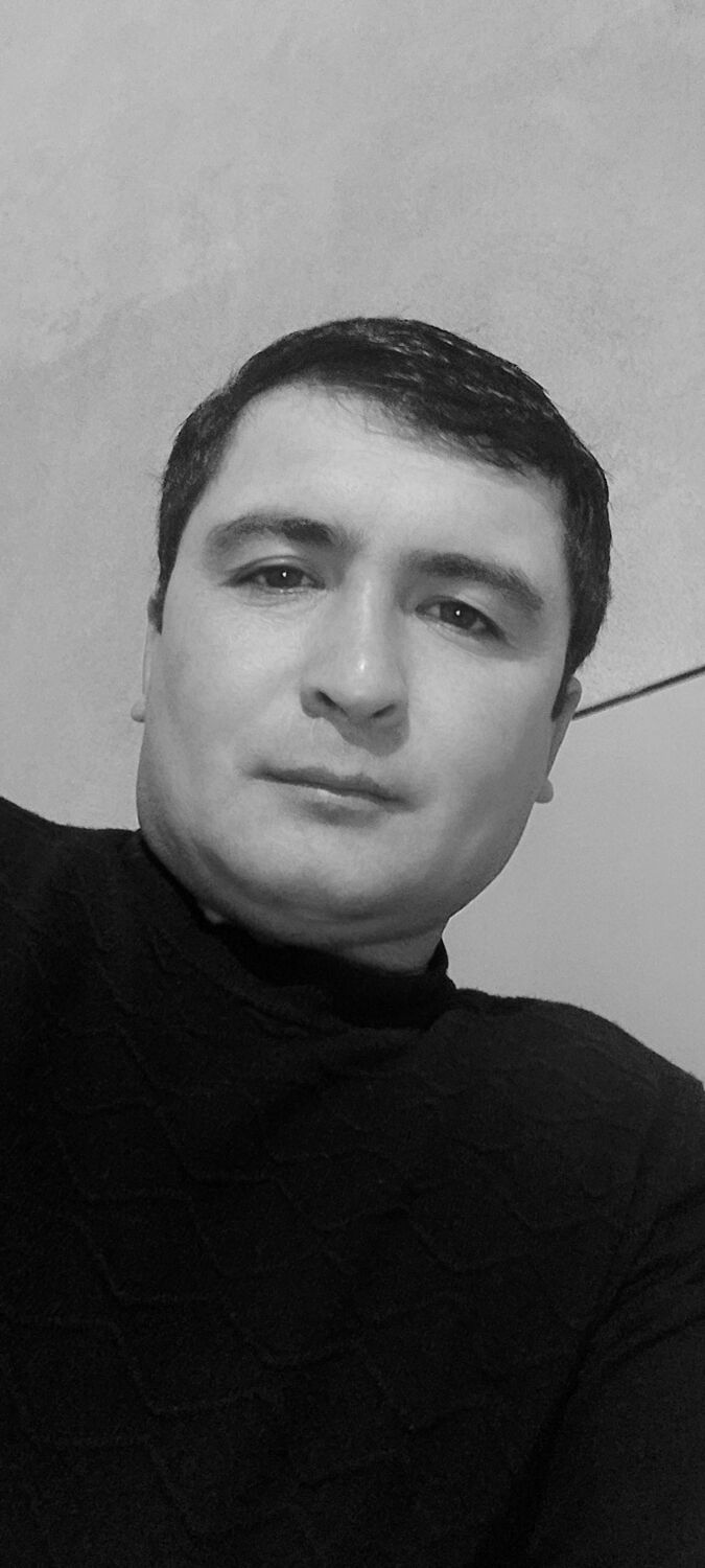  42734708  Qobiljon, 43 ,    