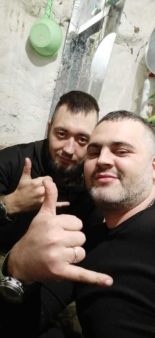  40776778  , 29 ,    
