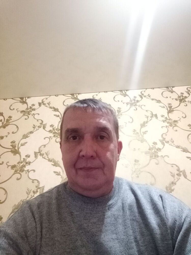  38451398  , 49 ,    