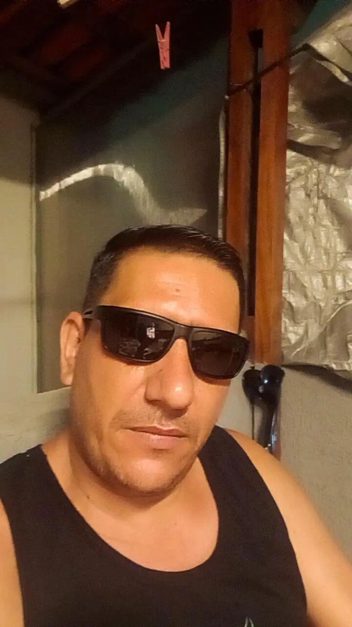  -,   Mozas, 43 ,   ,   