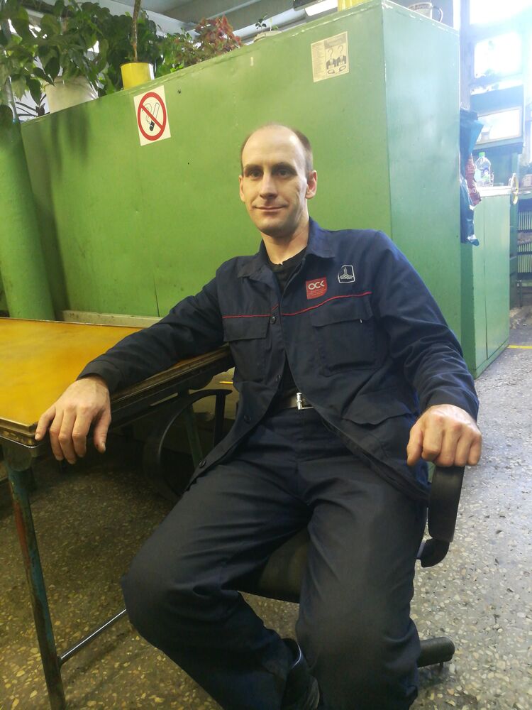  ,   Dima, 37 ,   ,   , c 