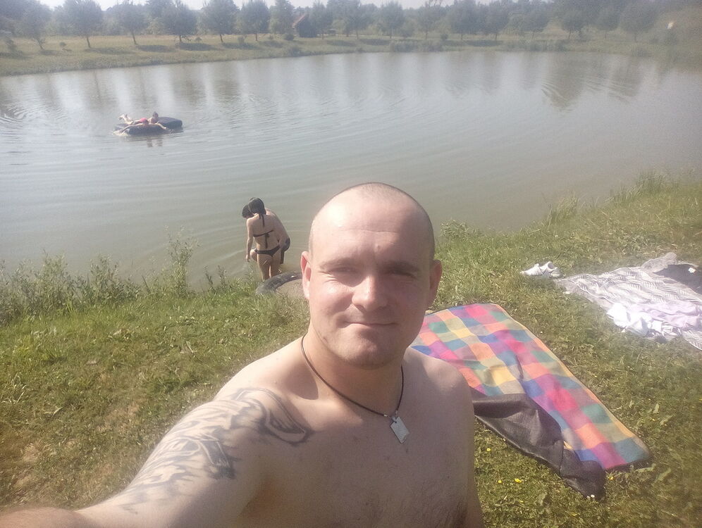  Bielany Wroclawskie,   , 32 ,   ,   , c 