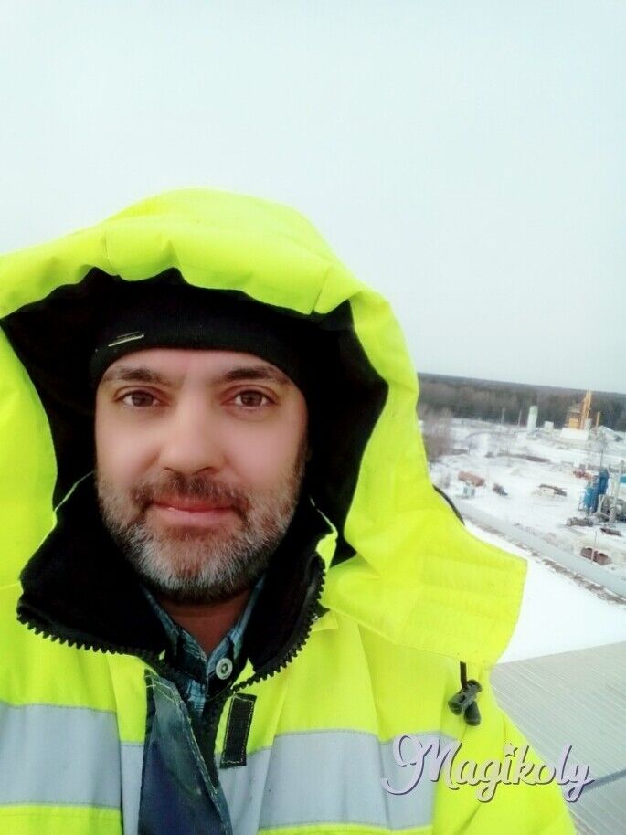  ,   Alexandr, 46 ,   ,   , c 