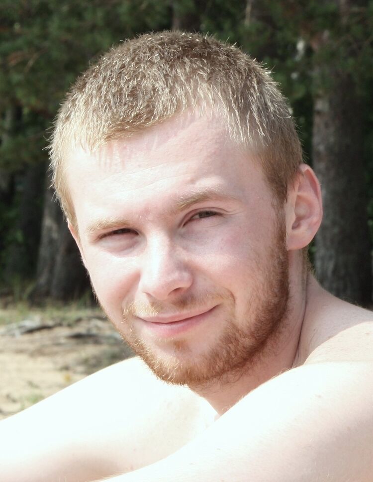 ���� 8948688 ������� ������, 32 ����, ���� ���������� � ������