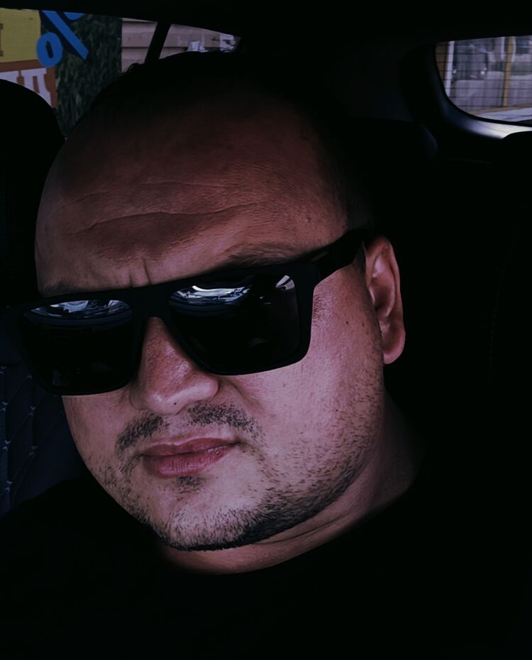  50823518  , 33 ,    
