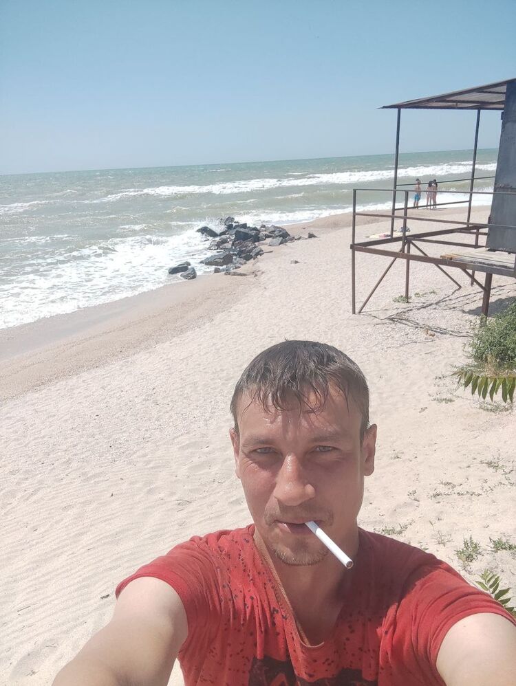  44577458  , 41 ,    