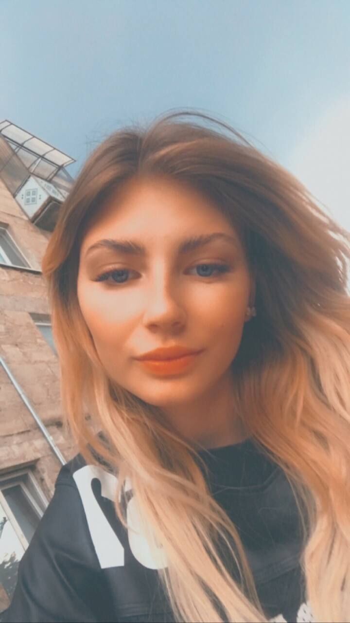  Bolvadin,   Jasmin, 24 ,     , c , 