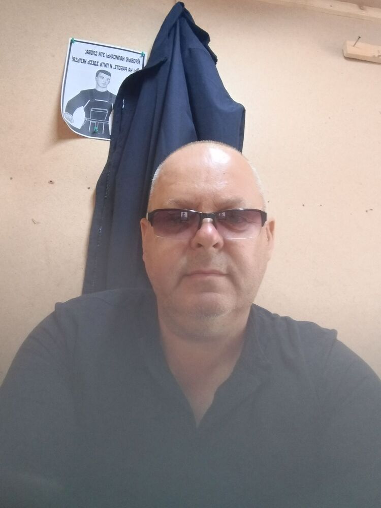  50512848  Oleg, 55 ,     
