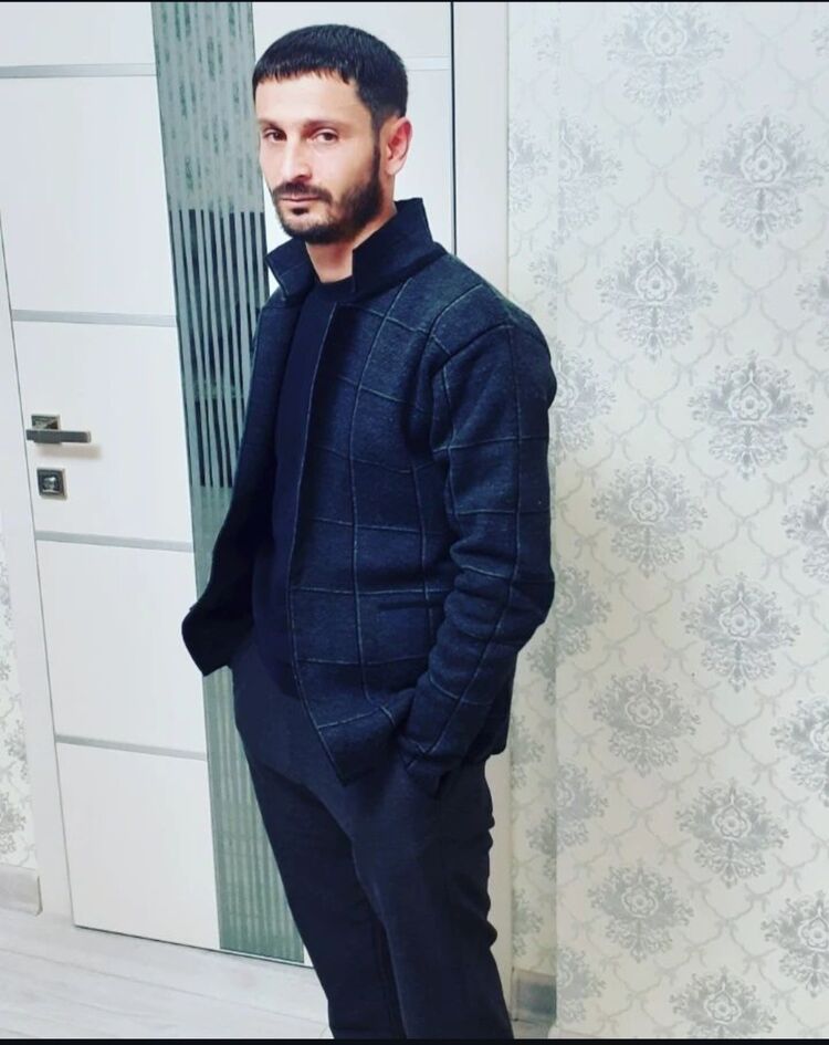 ,   , 37 ,   