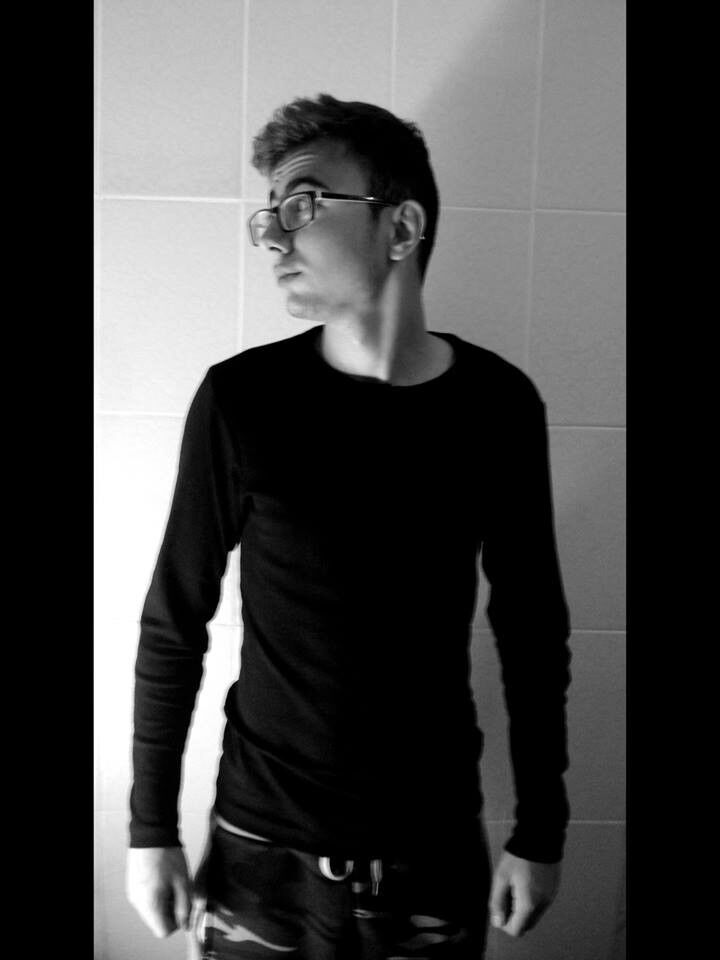  ,   John, 29 ,  