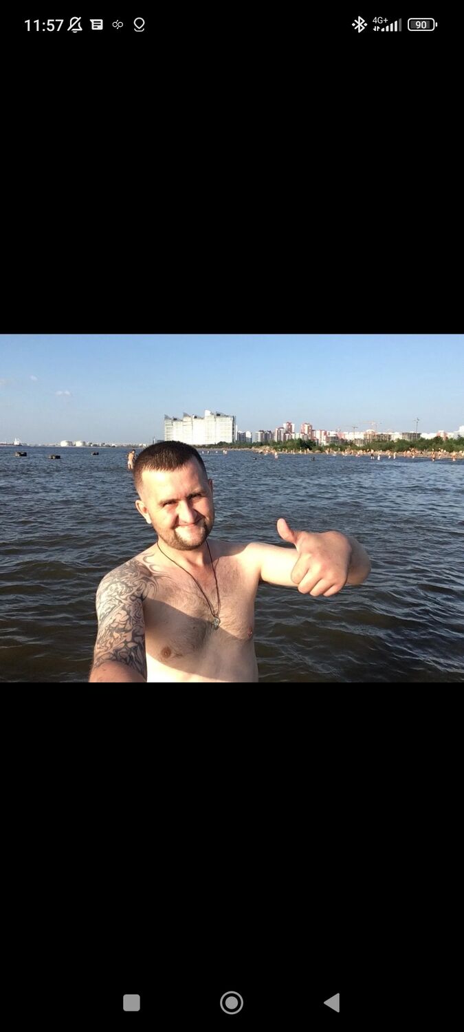  34243018  Dobrolyub, 38 ,    