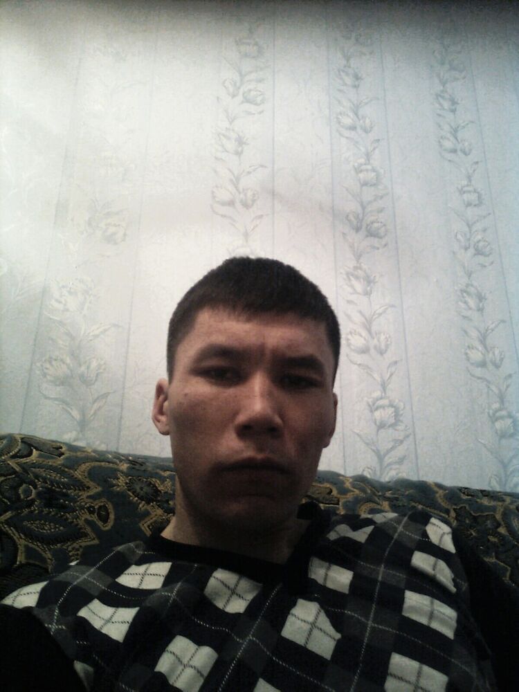  6878938  Rus, 40 ,    -