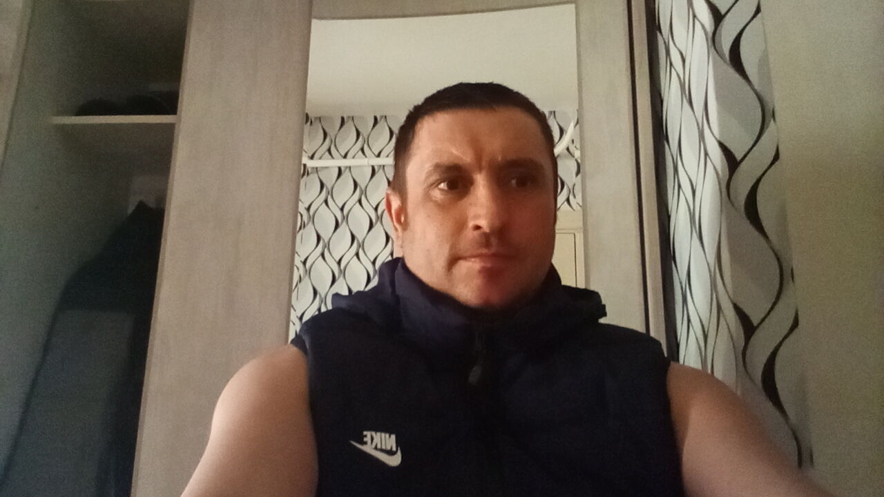  47582938  , 39 ,    