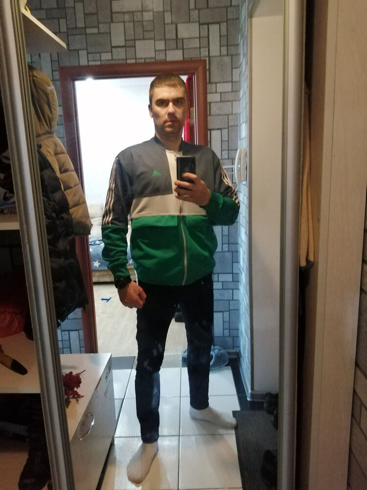  18727088  , 35 ,    