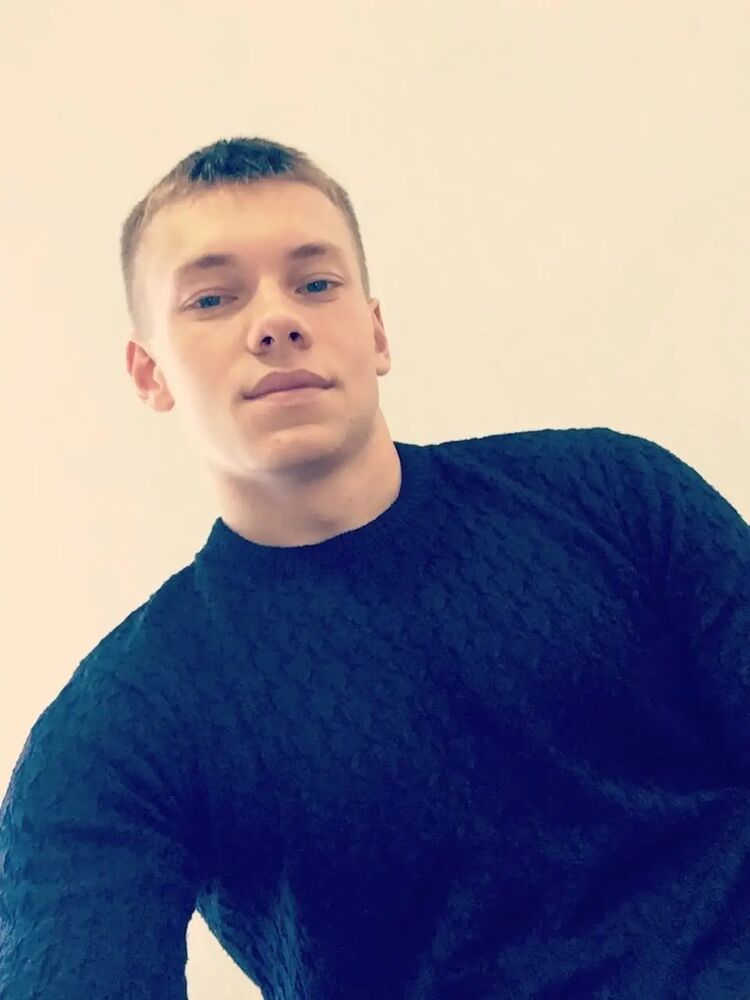  40398558  Danila, 24 ,    -