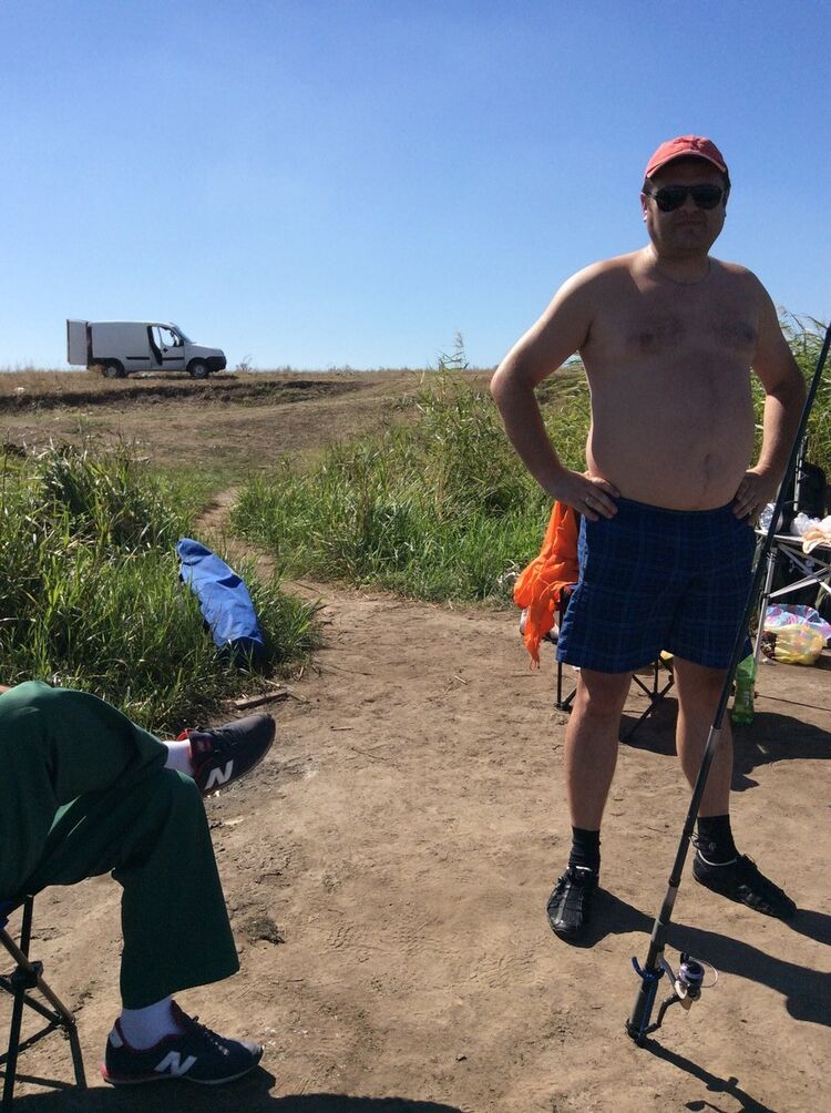  4937958  Vik, 51 ,    