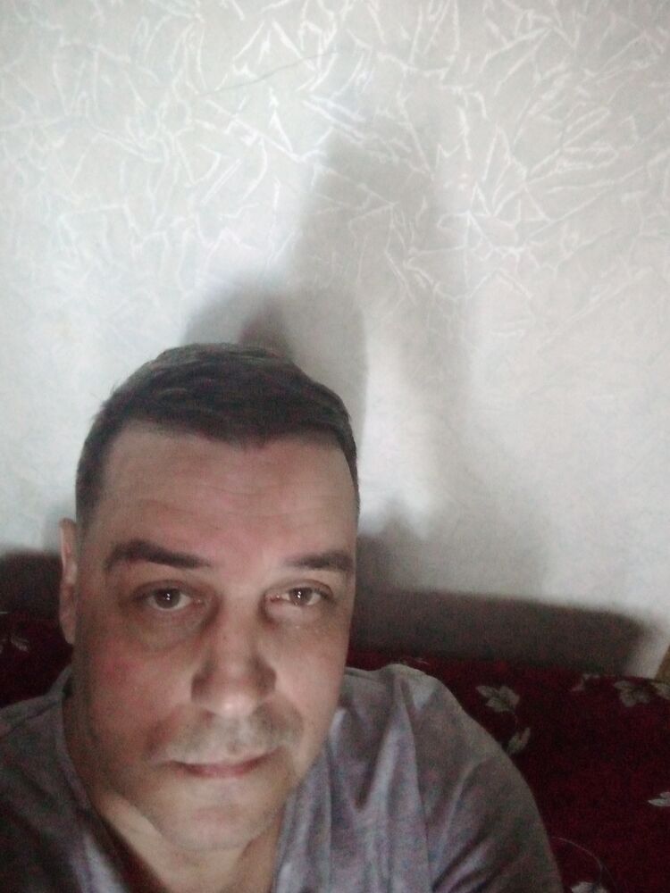  42883108  , 52 ,    