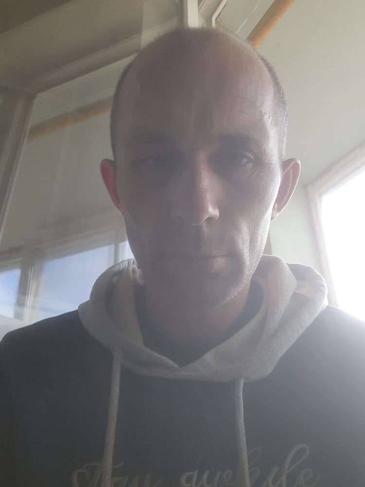  37862208  , 41 ,    