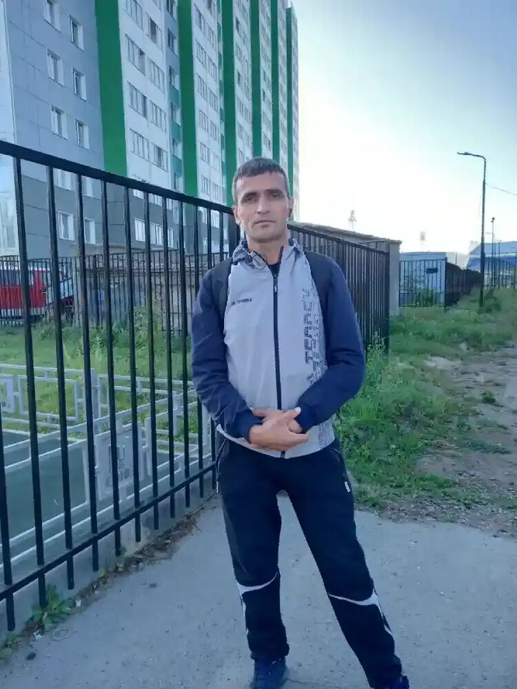  28857738  , 43 ,    