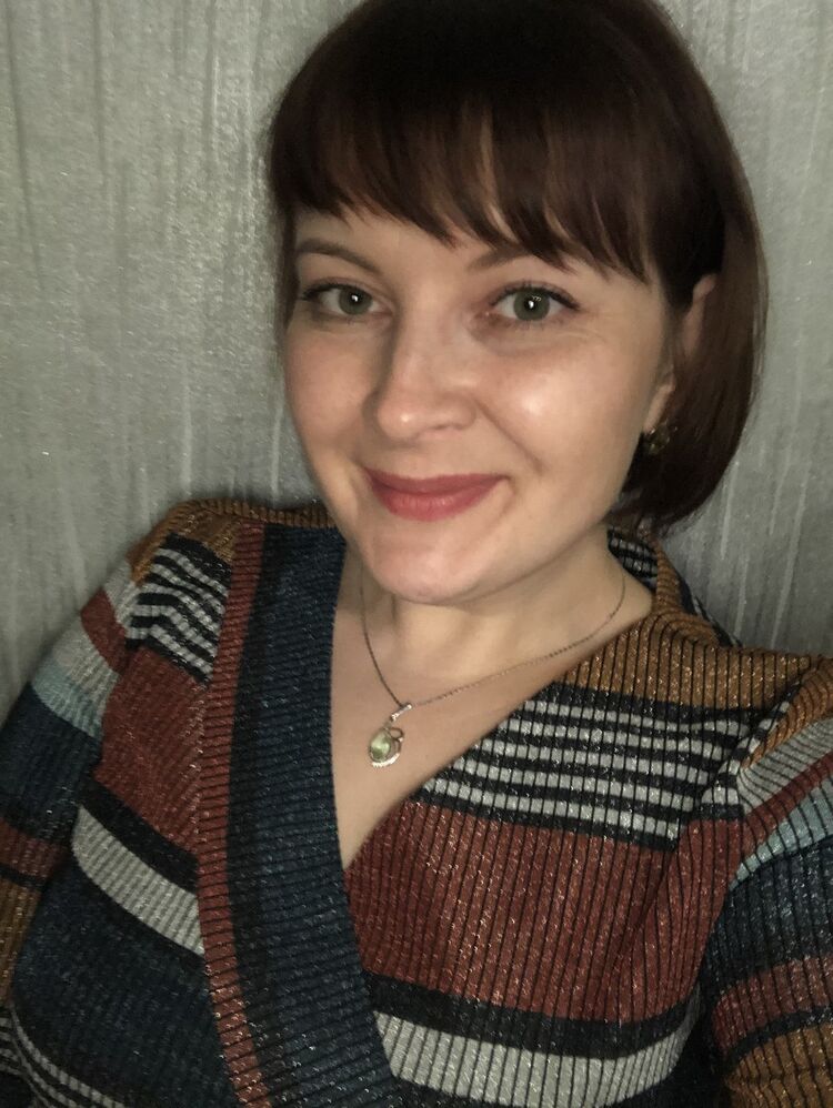  ,   Yana, 43 ,   ,   , c 