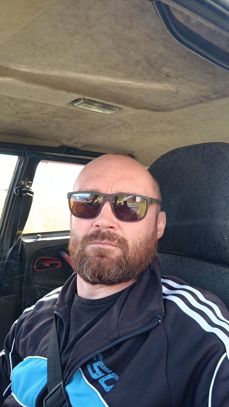  45433778  Alex, 45 ,    