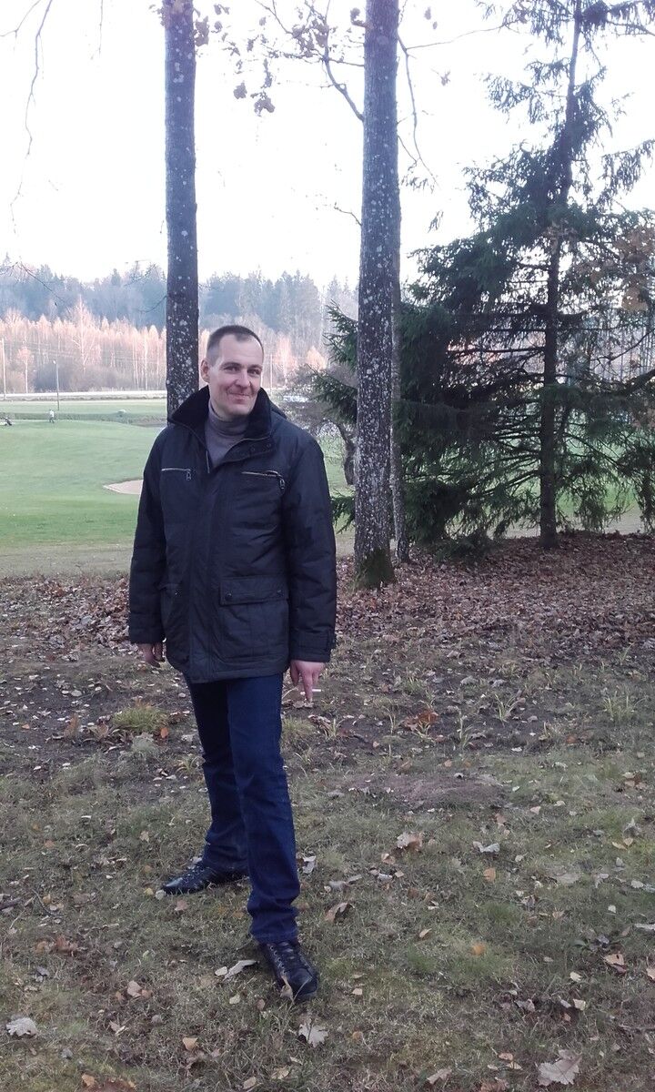  8277238  Dmitrij, 55 ,    