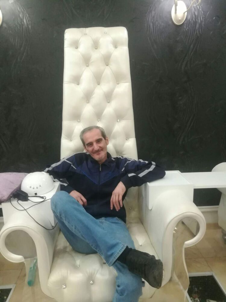  32475738  , 52 ,    