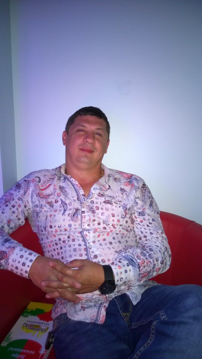  ,   Aleks, 45 ,   