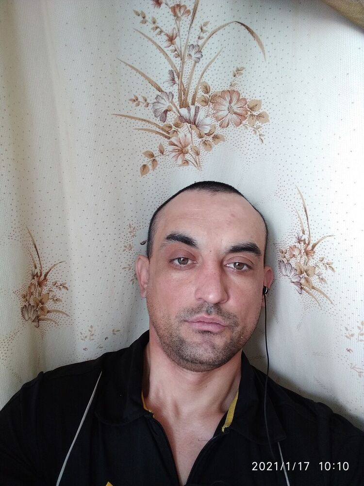  ,   Sergei, 36 ,   ,   , c , 