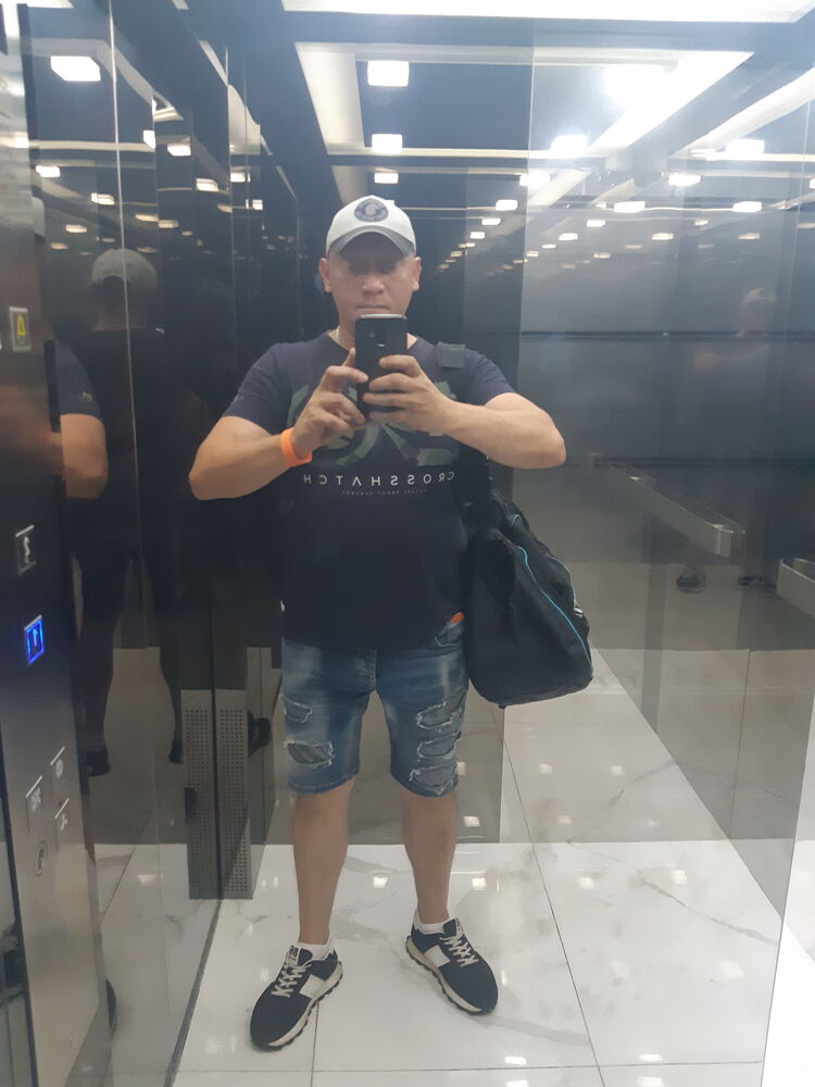  53813068  , 39 ,    