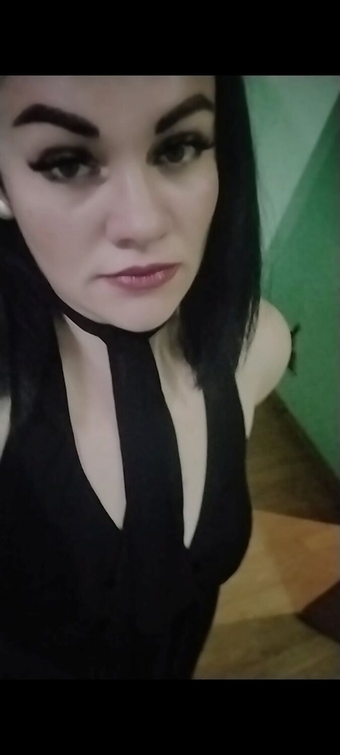  46773358  , 37 ,    