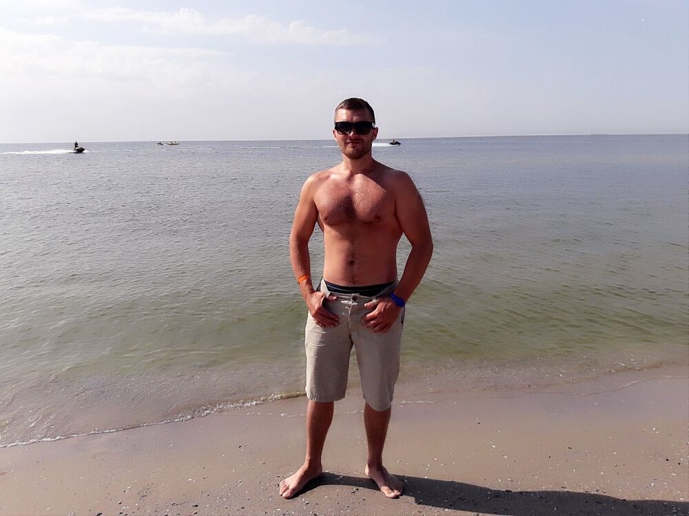  ,   Prostoboy, 32 ,   