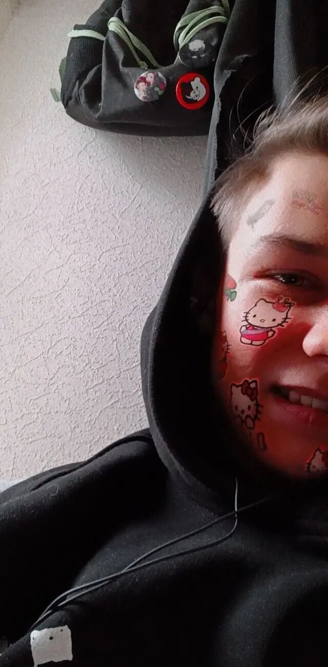 45840998  , 20 ,    