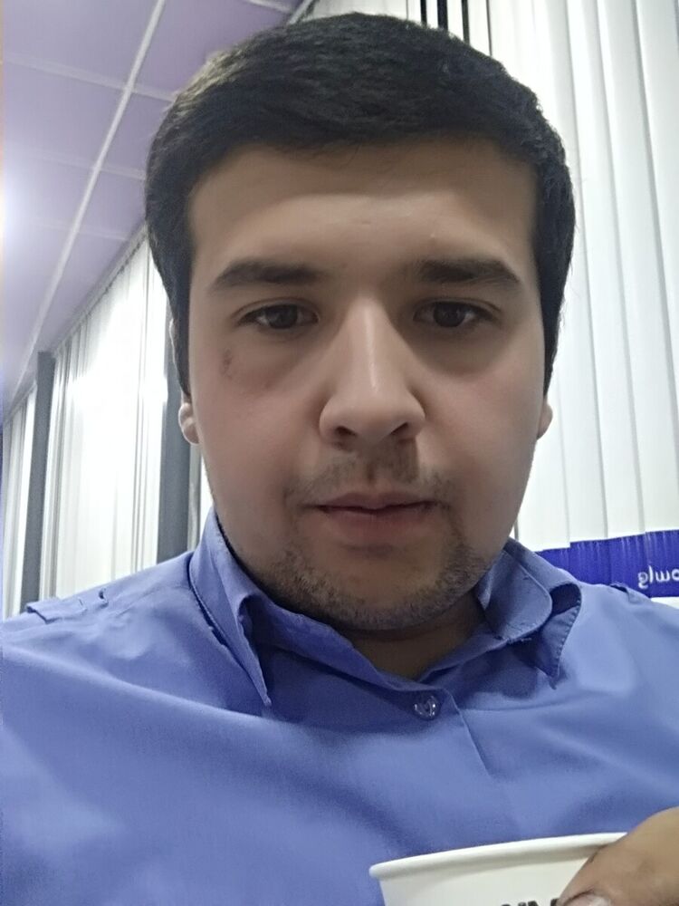  ,   Amir, 32 ,   ,   , c 