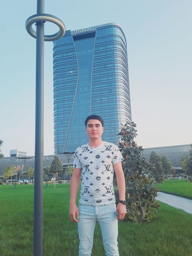 43944208  Islom, 30 ,    --