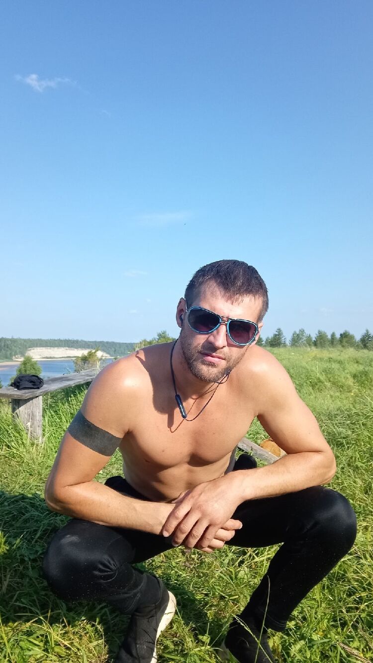  37745158  , 39 ,    