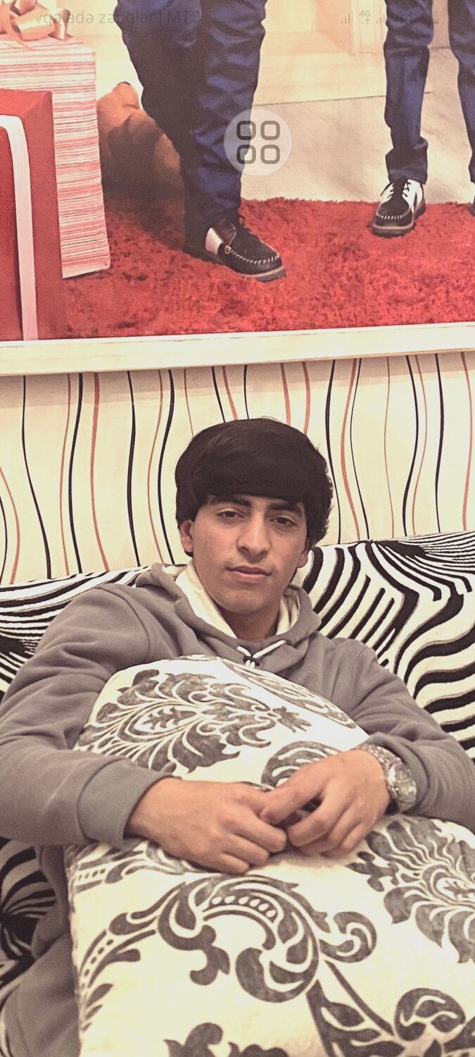  44336848  Barat, 22 ,    