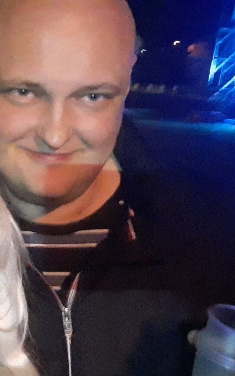 ���� 18688218 ������� �������, 43 ����, ���� ���������� � �����