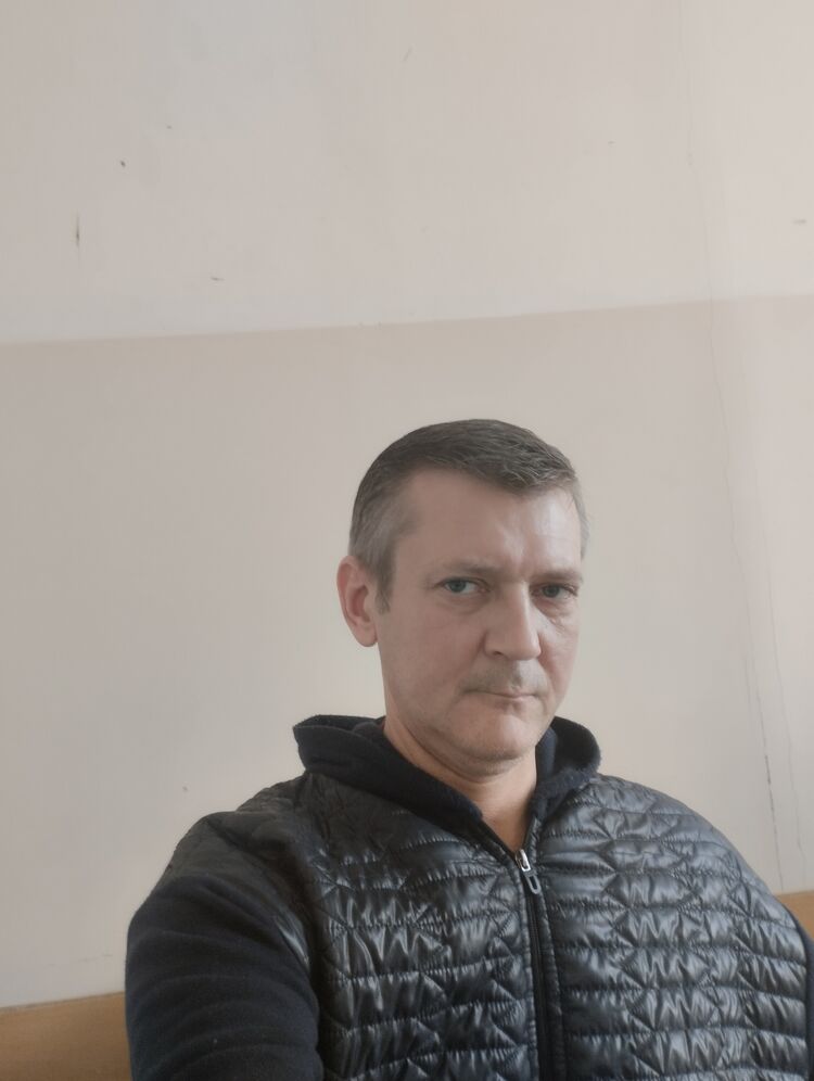  33415498  , 48 ,    