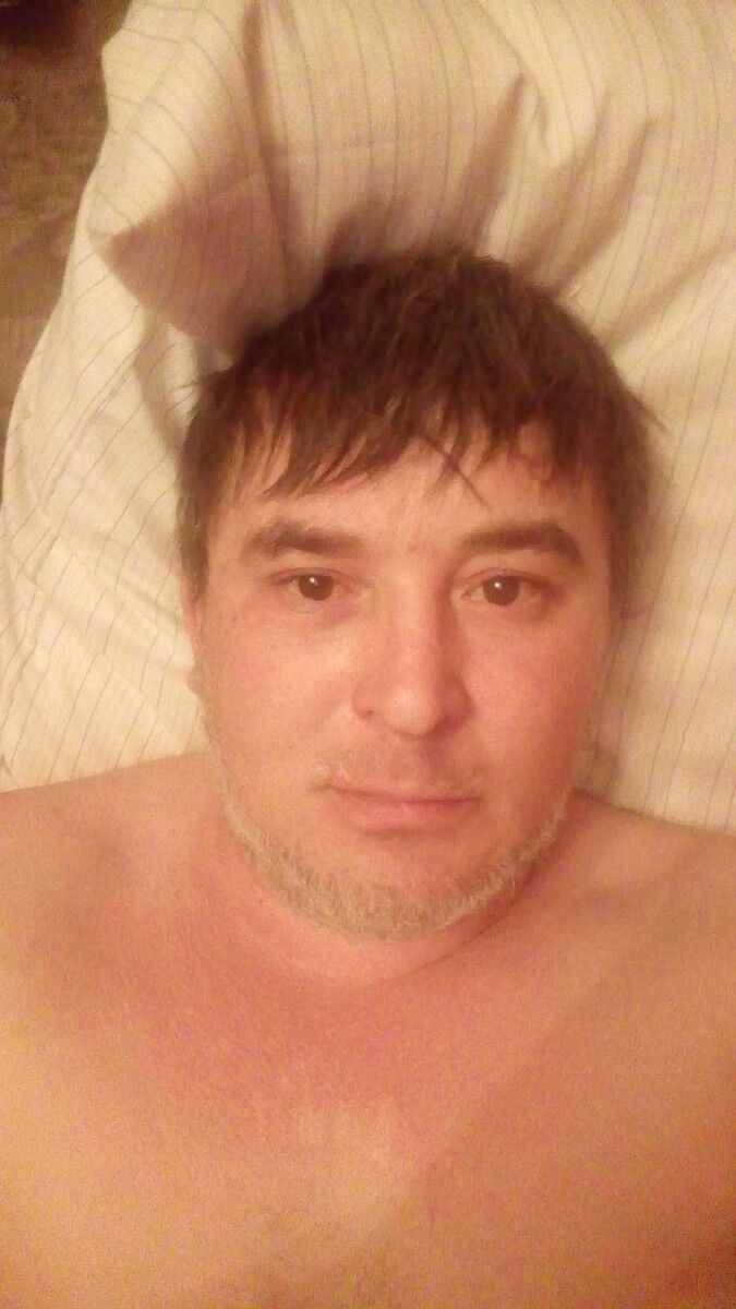  ,   Oleg, 51 ,   ,   , c 